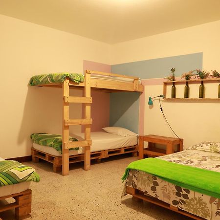 Hostal Rich Medellín Exteriör bild