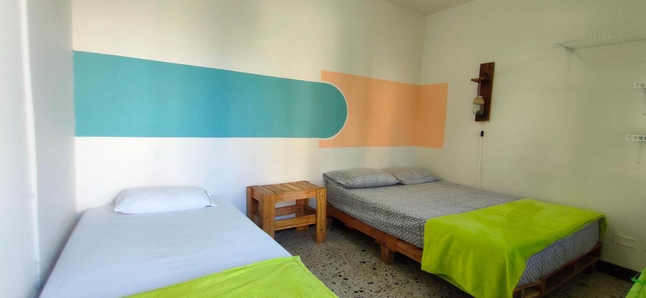 Hostal Rich Medellín Exteriör bild