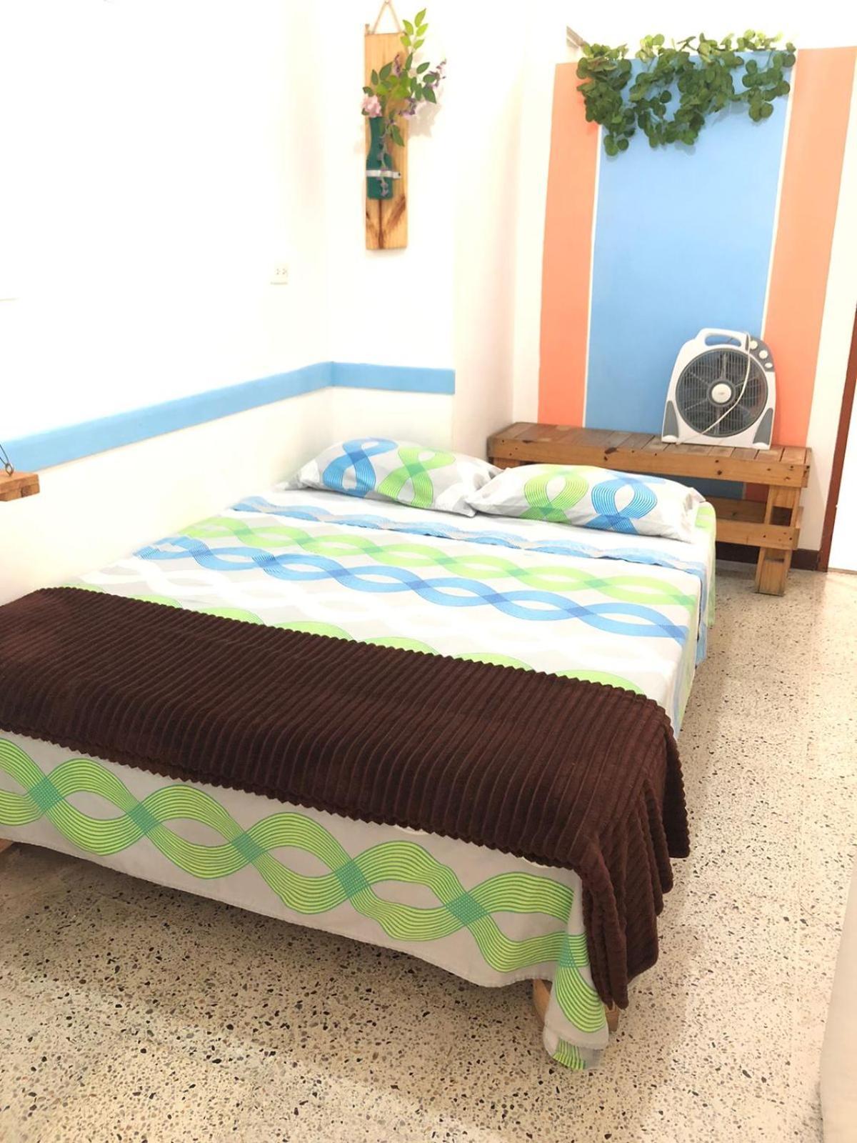 Hostal Rich Medellín Exteriör bild
