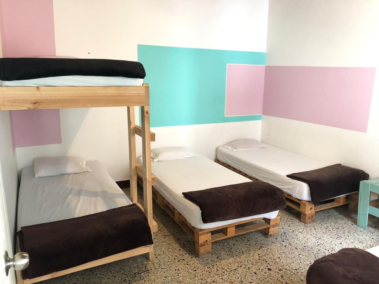Hostal Rich Medellín Exteriör bild