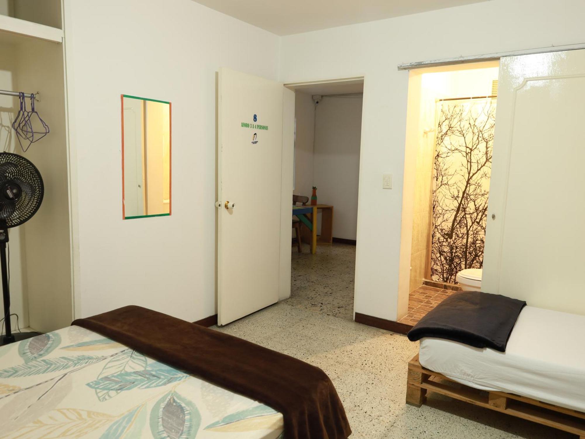 Hostal Rich Medellín Exteriör bild
