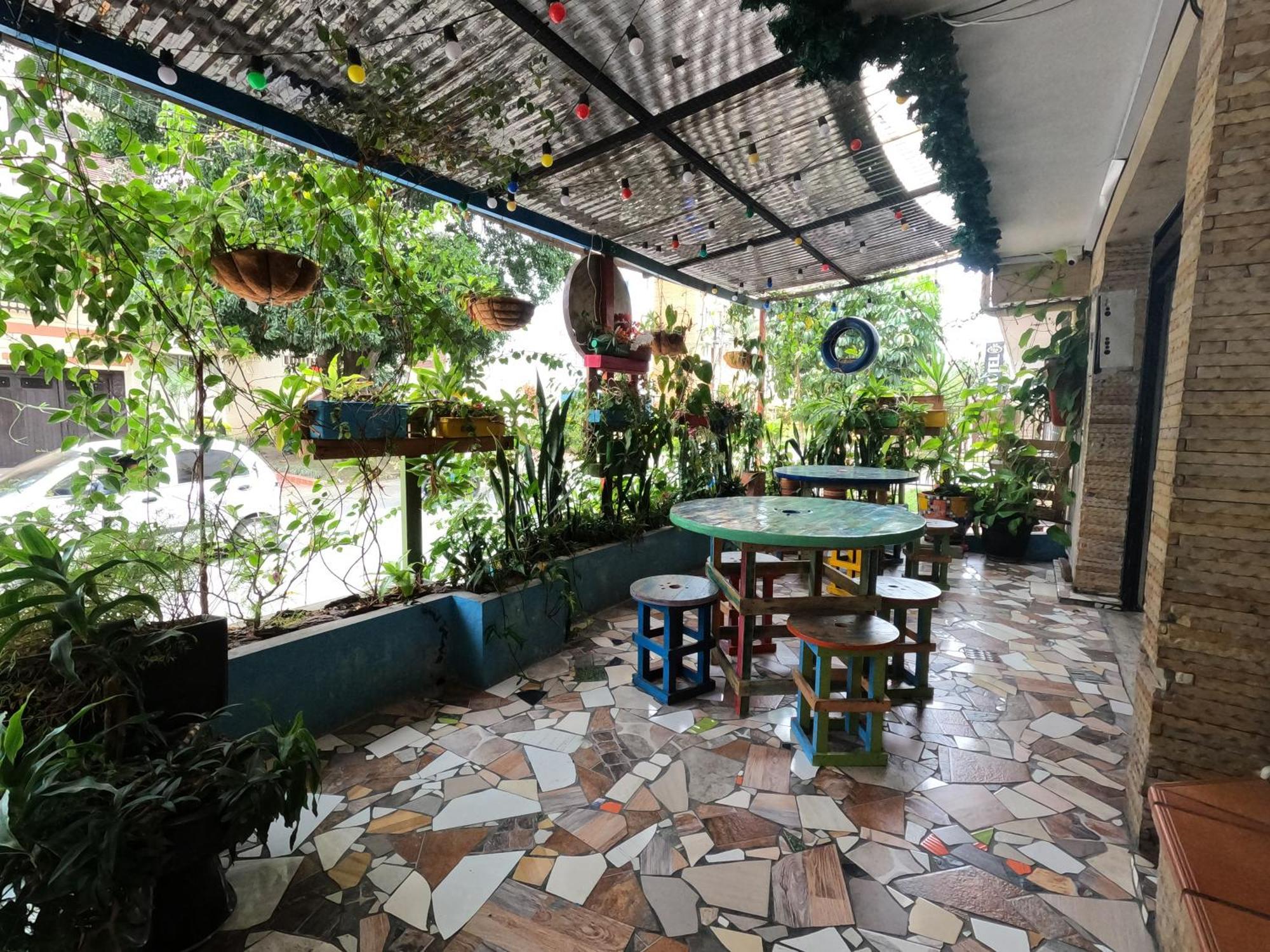 Hostal Rich Medellín Exteriör bild
