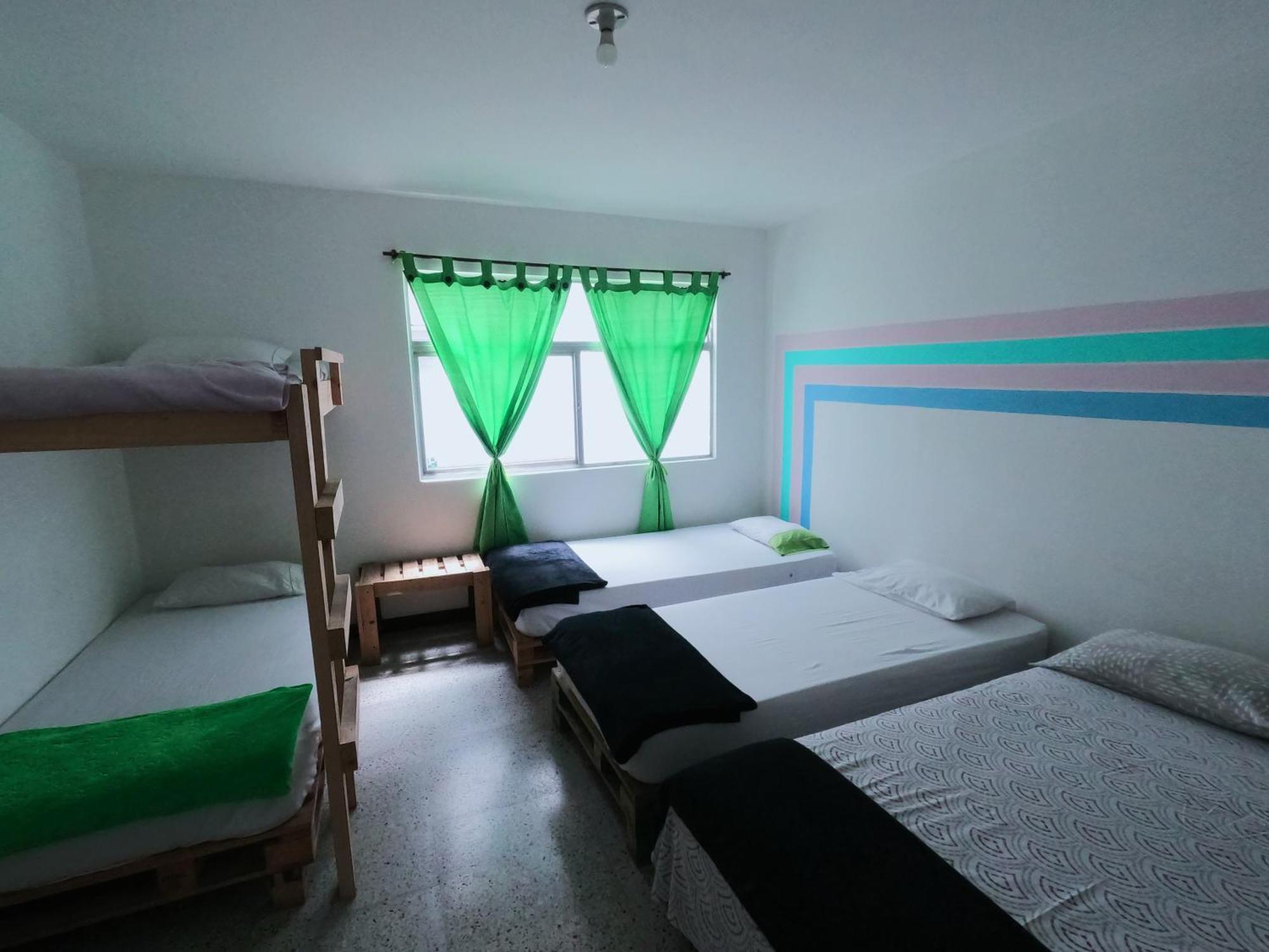 Hostal Rich Medellín Exteriör bild