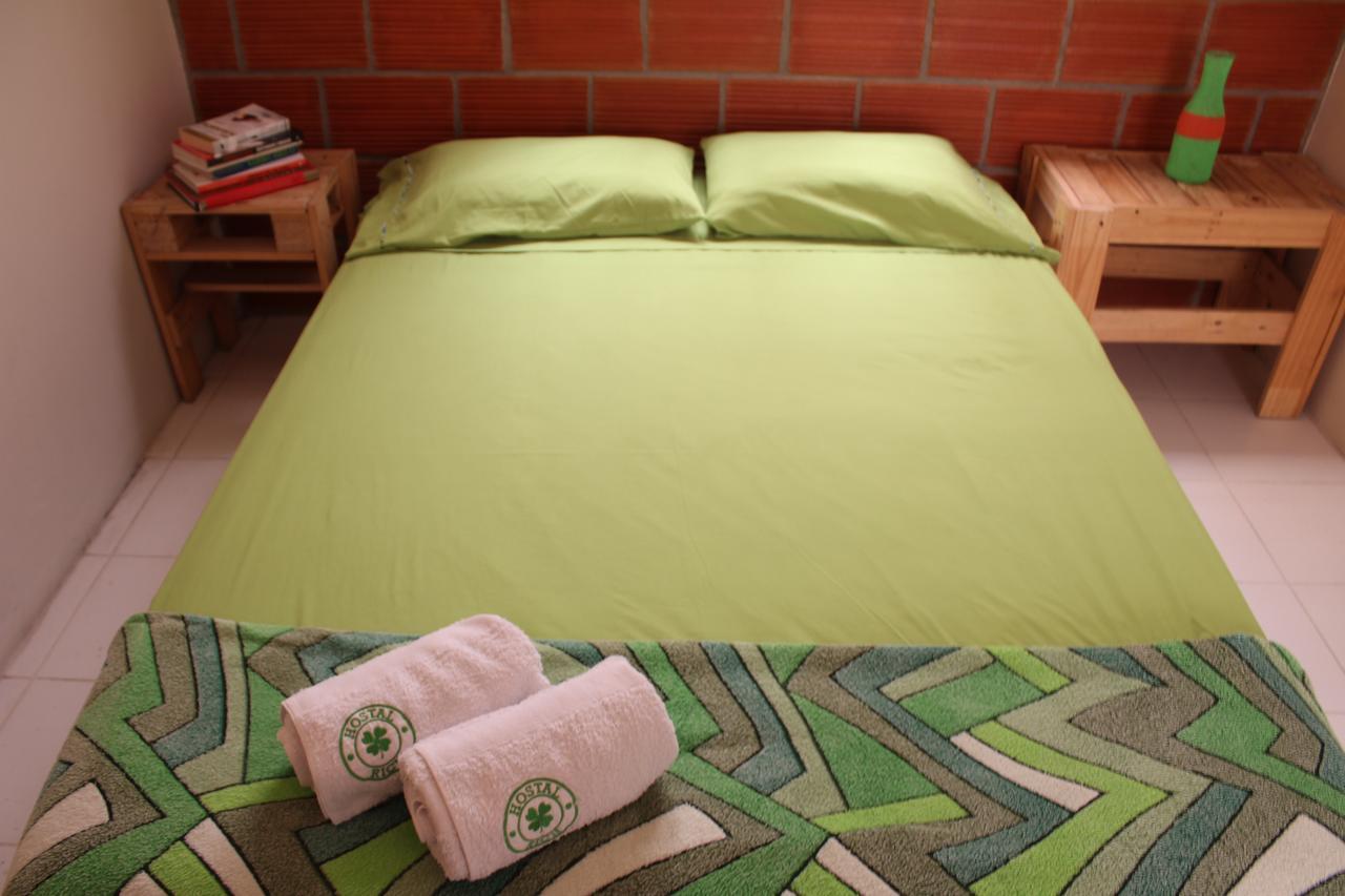 Hostal Rich Medellín Exteriör bild